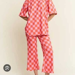 Freckled Poppy 2pc Lounge Set